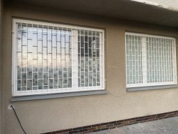 Mříže do oken, lakované