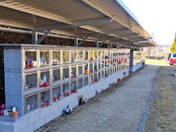 Příštřešek nad kolumbáriem