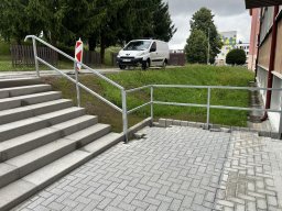 Zábradlí ke schodišti