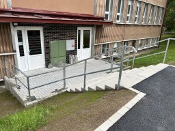 Zábradlí ke schodišti